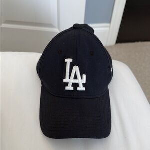 Black LA Baseball Cap - Navy Blue